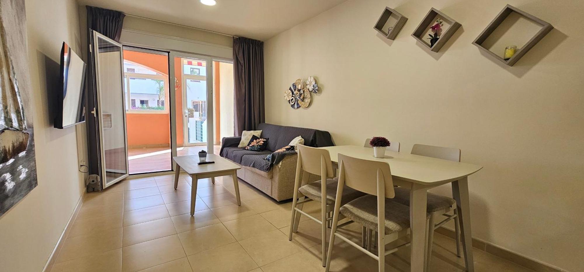 Paraiso de Vera Playa: Beachfront Apartments with Pool Views Exterior photo